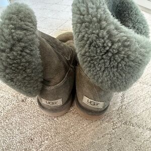 Green Button Ugg Boots